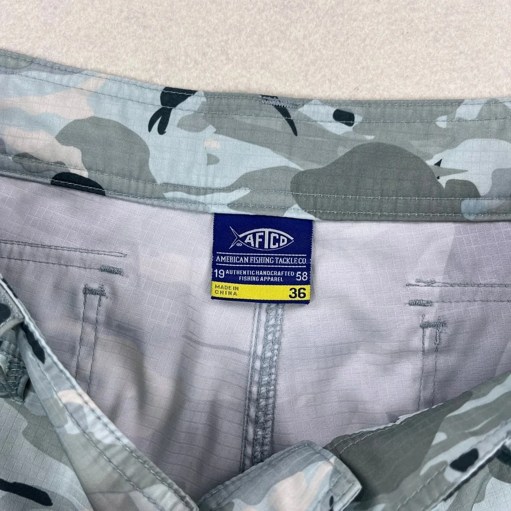 AFTCO Mens Blue Camo Marlin Print Fishing Shorts Size 36 Lightweight Cargo